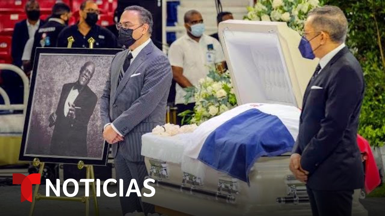 Así fue el multitudinario último adiós a Johnny Ventura | Noticias Telemundo