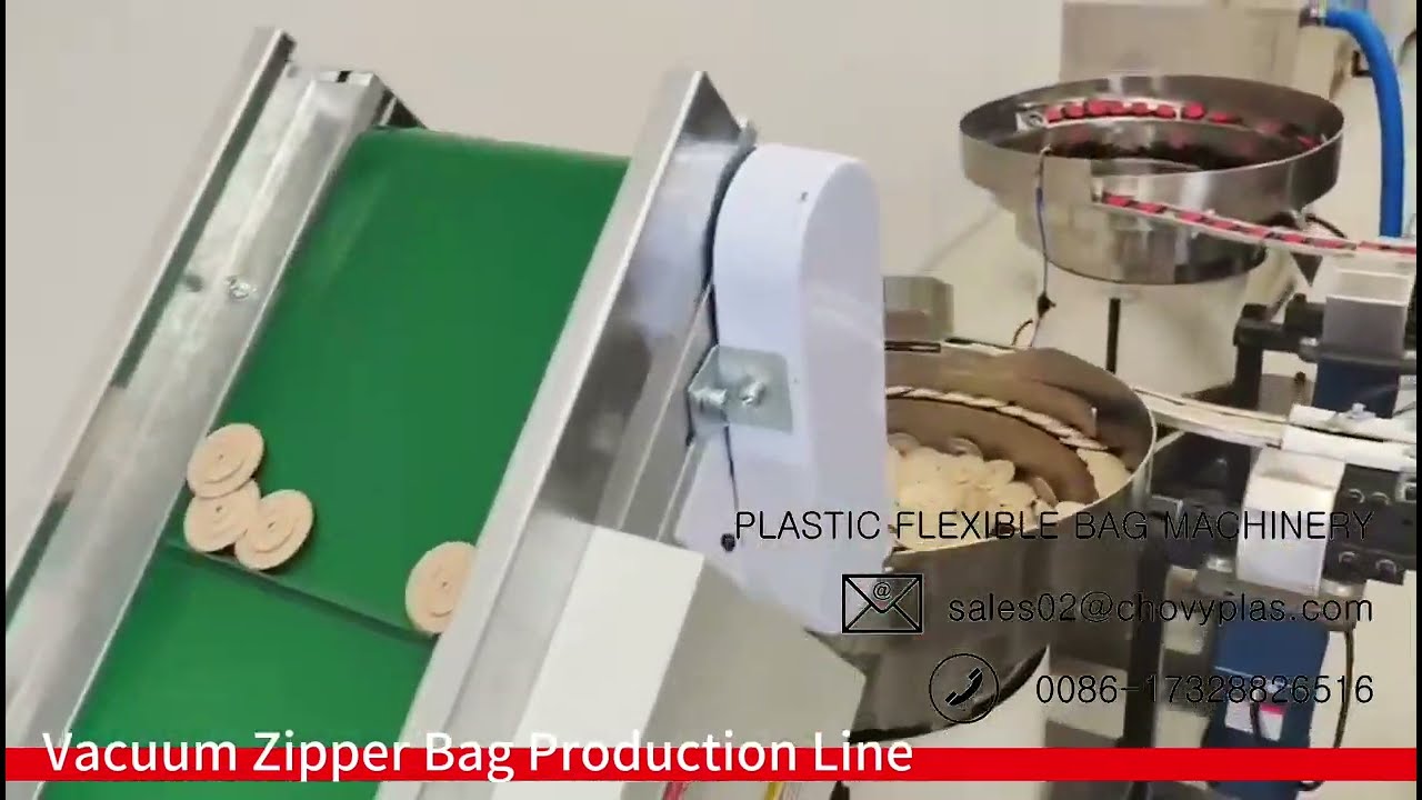 Reclosable vacuum zipper bag making machine installed
