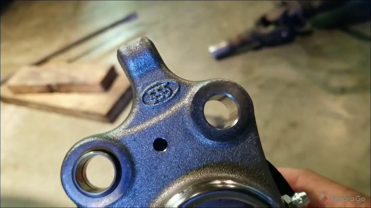 How to inspect and replace lower ball joints. 1st gen Tundra. Tacoma, 3rd gen 4runner