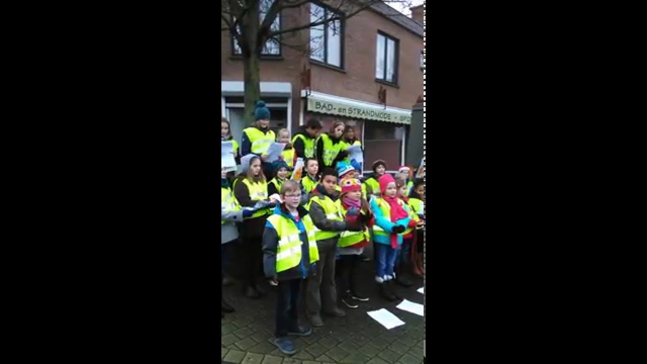 Kerstliederen zingen op de markt in Aarschot
