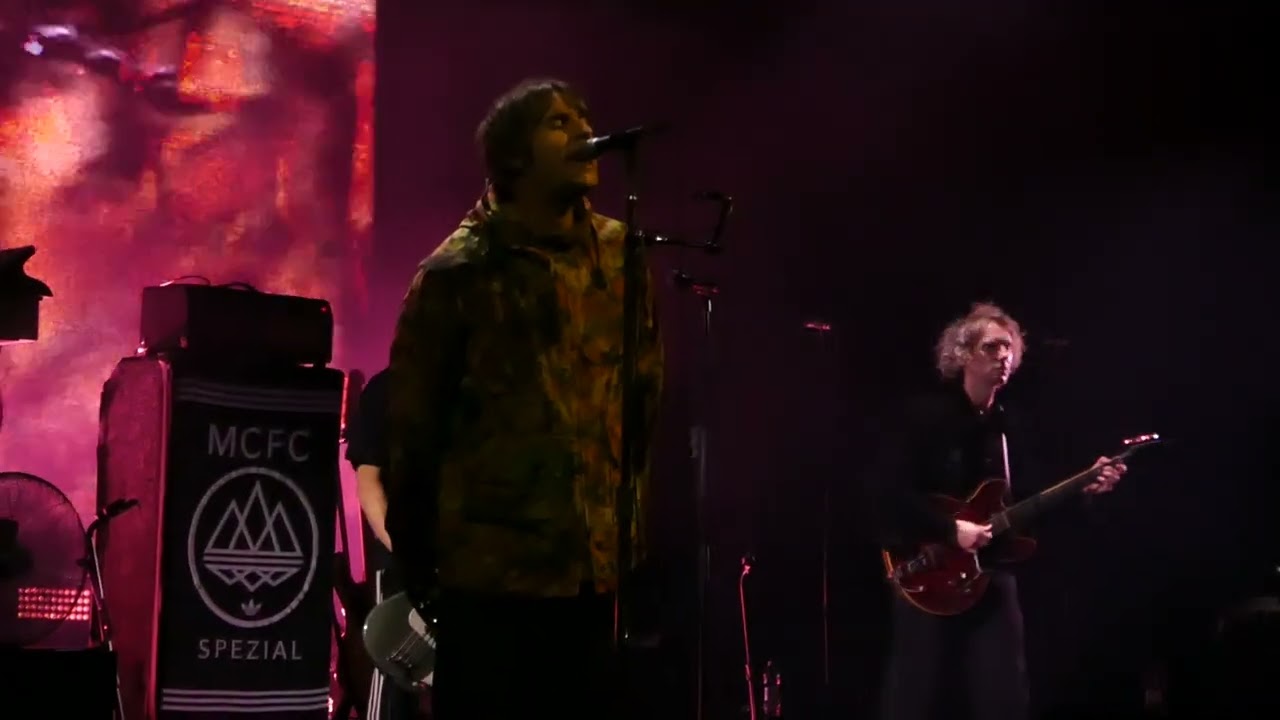 Liam Gallagher - Slide Away @ Rio de Janeiro 2022