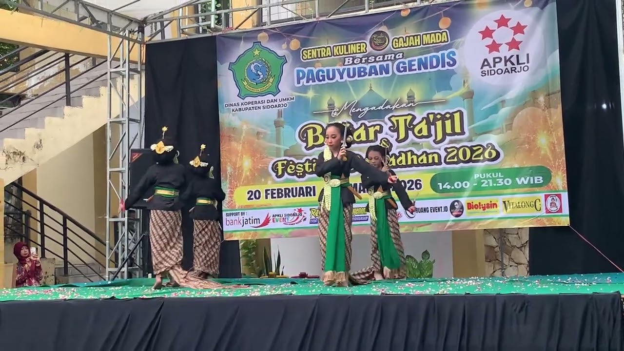 Srimpen Manggala Retna by sang maestro S. Ngaliman Tjondropangrawit