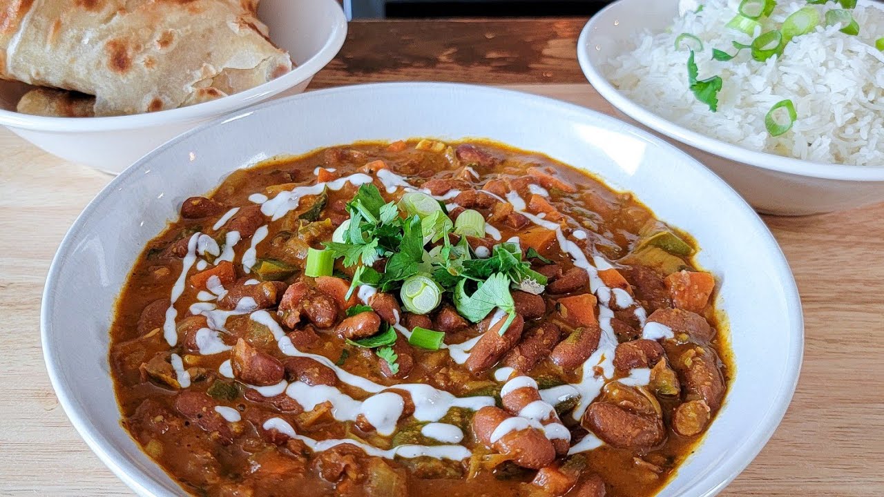 STEWED RED KIDNEY  BEANS RECIPE  | MAHARAGWE YA NAZI | COCONUT MILK RED BEANS