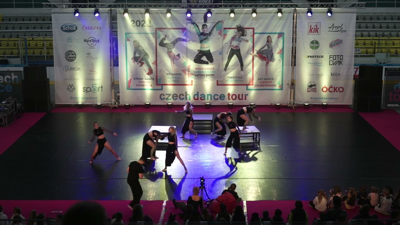 43. TS FREE DANCE - Diferent