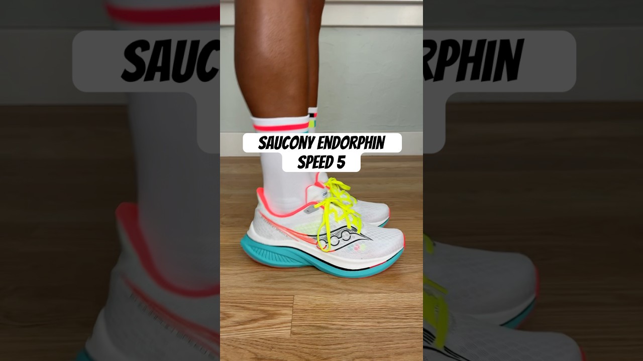 Trying on the Saucony Endorphin Speed 5 #runner #runningshoes #saucony #runners #trainers