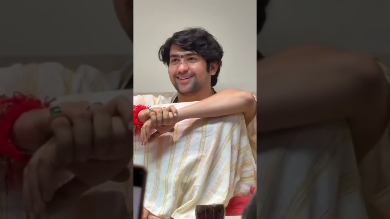 The Divine and Incomparable Form of Pujya Sarkar 🥹💖 #bageshwardhamsarkar #liveupdates #latestupda...