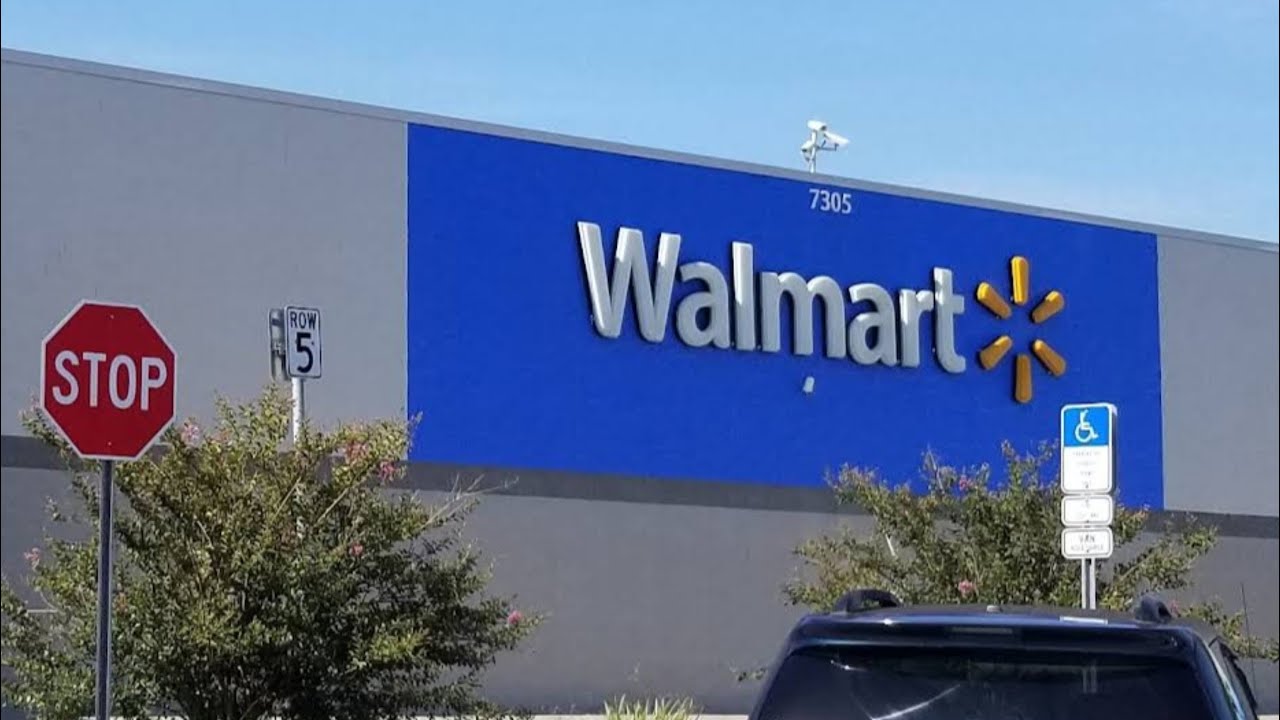 8K Walmart Walkthrough 🏪 🚶&zwj;♂️  Florida, USA {24fps}
