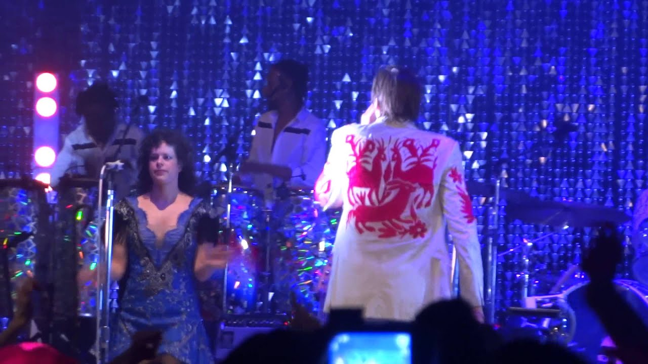 ARCADE FIRE - REFLEKTOR - THE REFLEKTORS - LIVE @ PAVILLON BALTARD 22/11/2013