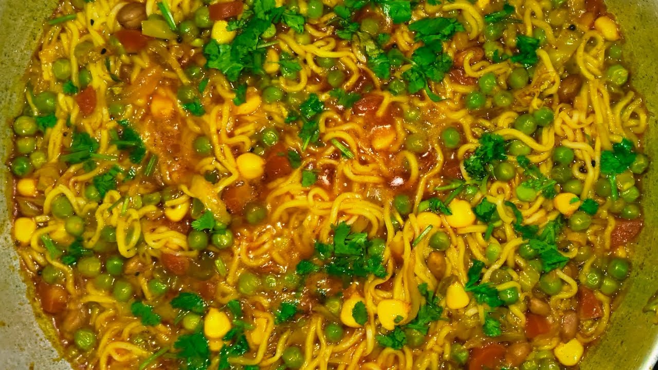 कोल्ड में बनाए soupy मैगी ll Soupy Maggie recipe #viralvideo #food #viral #cooking #recipe #explore 
