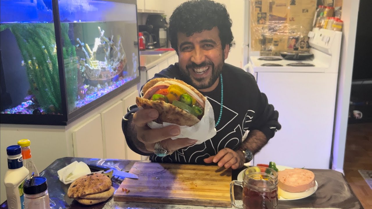 ساندویچ قیامتی لالا ظریف احمد  #آشپزی #ساندویچ #cooking