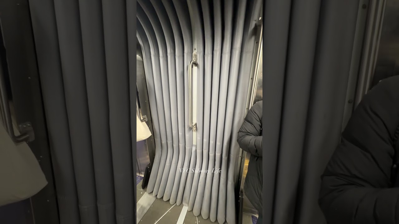 Kawasaki R211T &ldquo;Open Gangway&rdquo; Soft Shell Motion #R211 #KawasakiR211 #NYCSubway #NYC