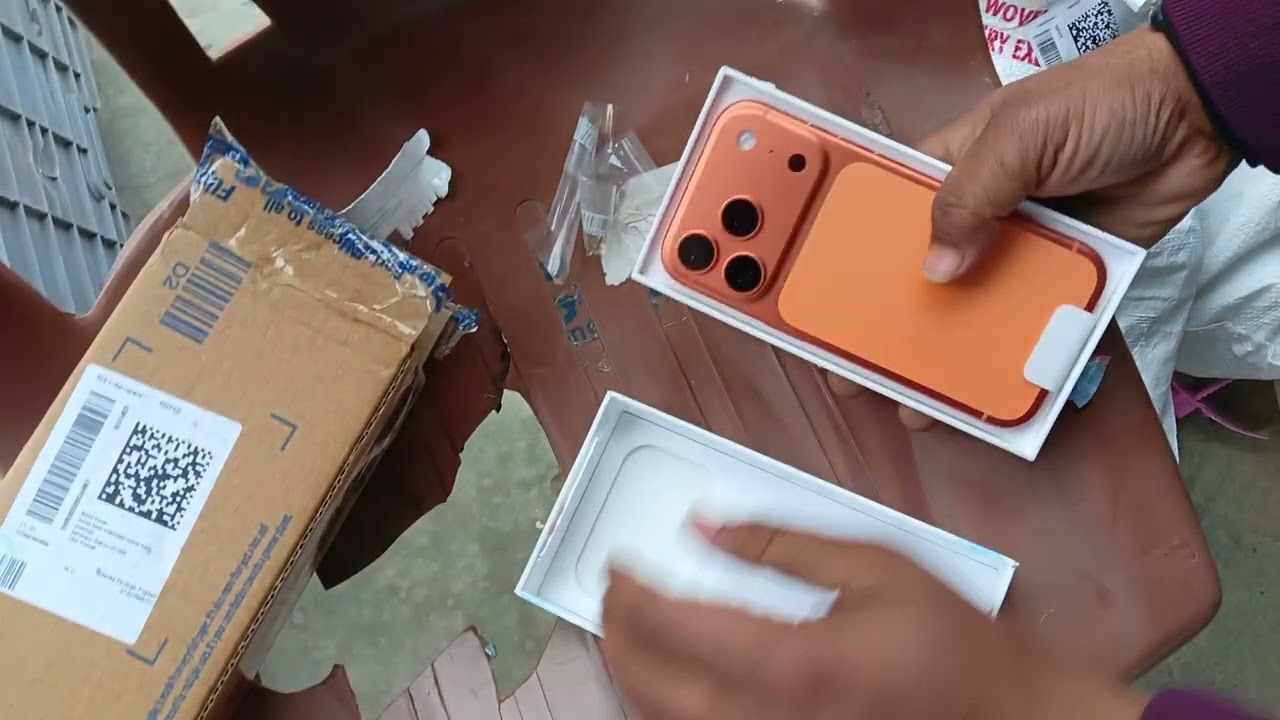 iPhone 17 Pro Max (Cosmic Orange, 512 GB)