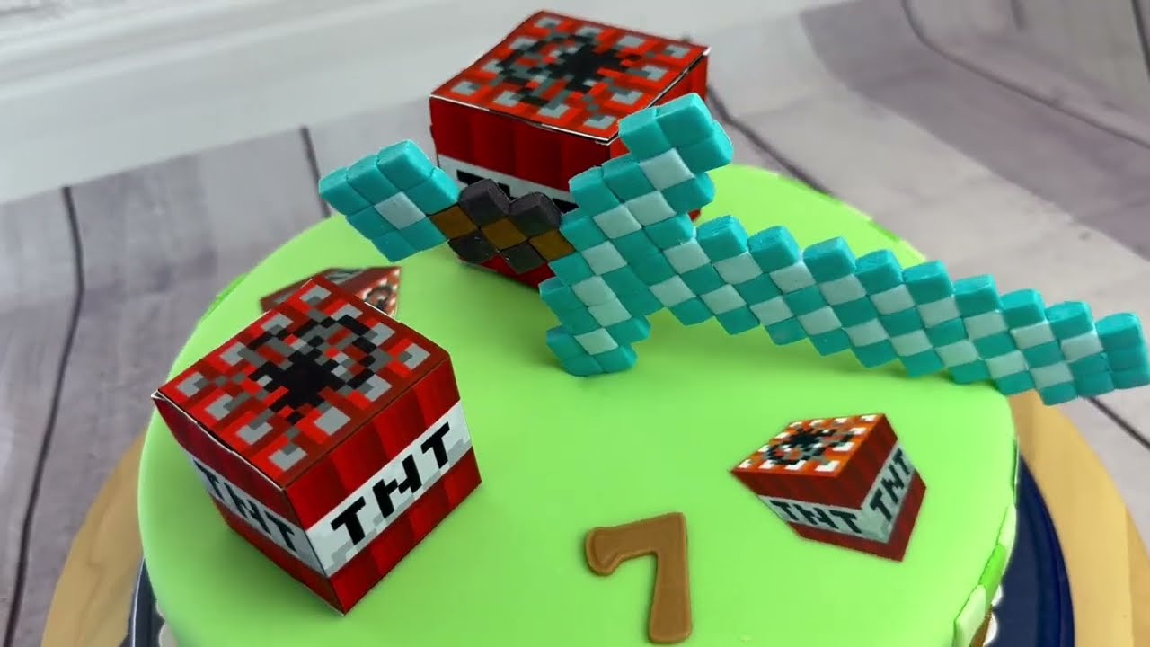 Minecraft Geburtstags-Torte Minecraft-Schwert TNT