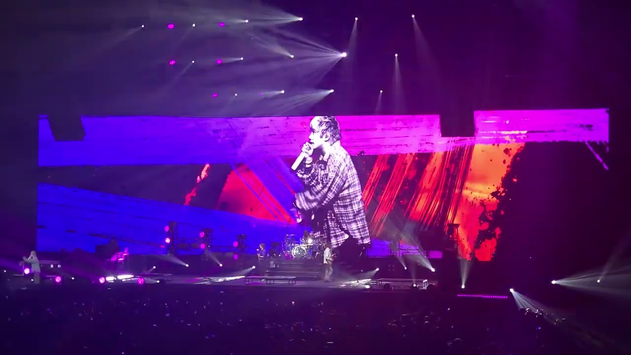 04032026 Stand Out Fit In | ONE OK ROCK DETOX Asia Tour 2026 in Manila