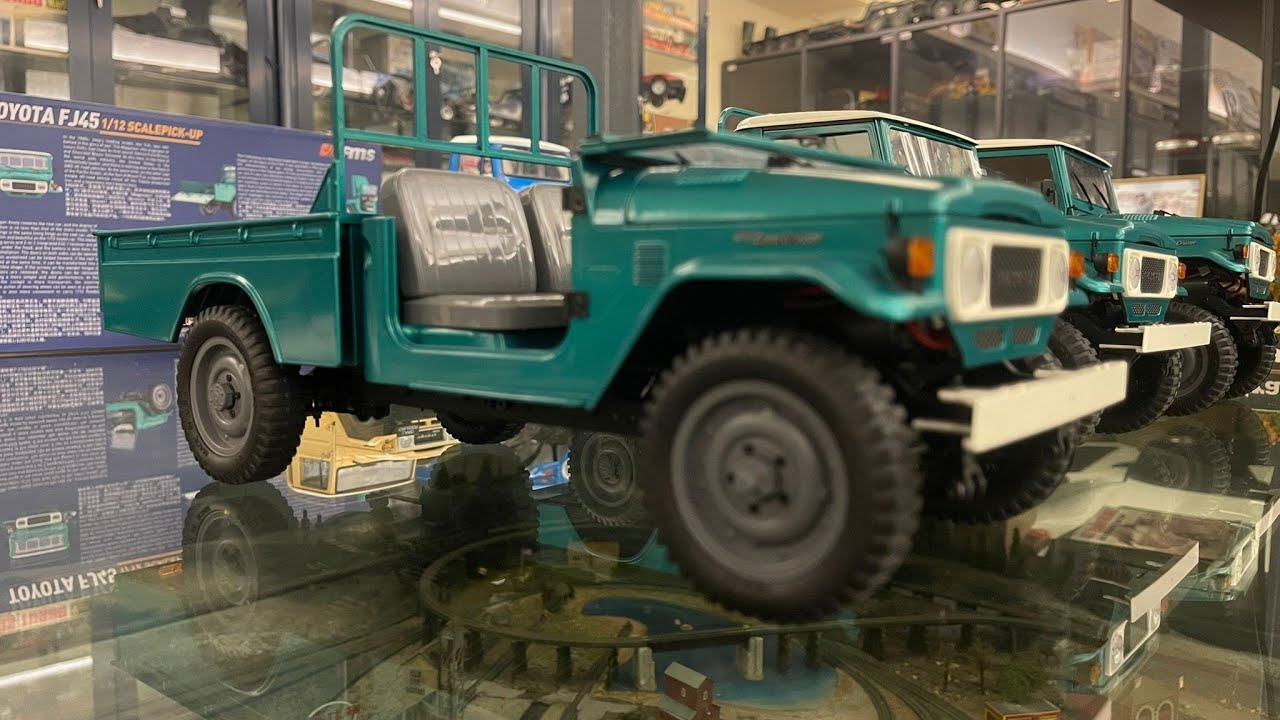 FMS Toyota FJ45 RTR RC how realistic? It is better than all  1/18 Diecsat  Landcruiser FJ45 pick up