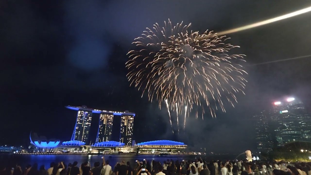 13-Mar-26 Disney Cruise Line Themed  Fireworks Show at Marina Bay Singapore
