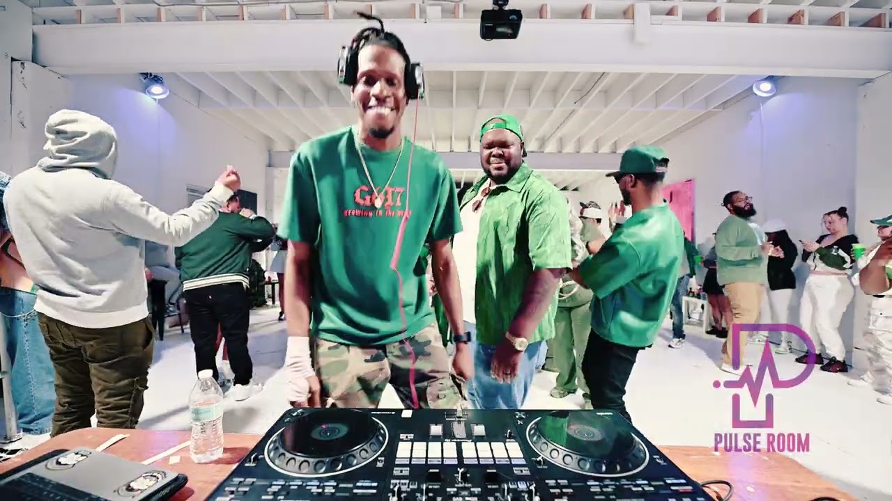 THE PULSE ROOM : DJ STYLAZZ  ( HIP HOP , R&B , REGGAE , BLENDS , EDITS , JERSEY CLUB & MORE )