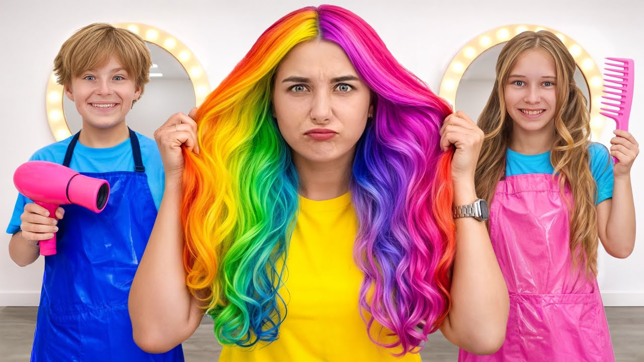 Pretend play hairdresser and have kids hair salon