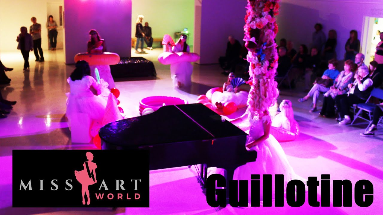 Performance Art: Guillotine