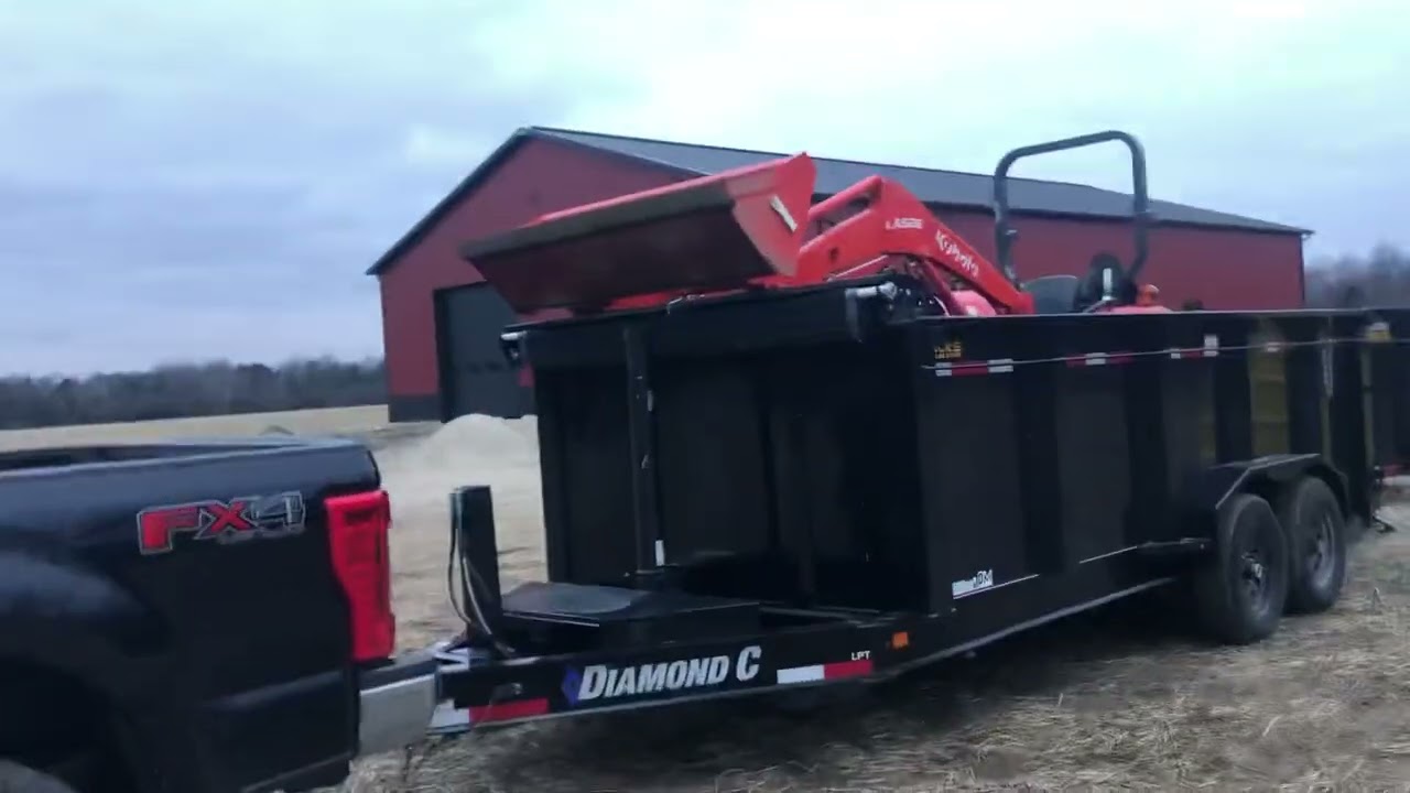 Will it fit? Kubota L3902 and box blade in a 16x7 dump trailer