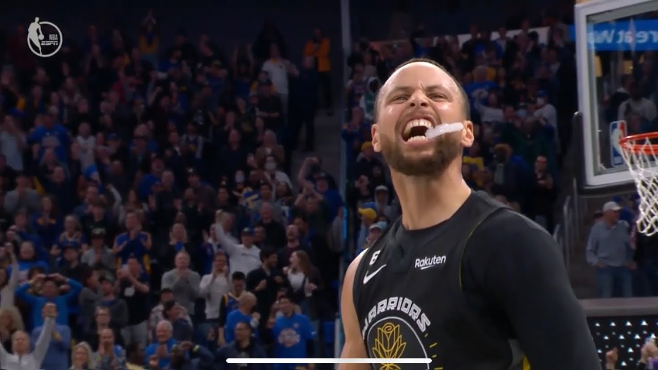 Steph Curry gets the game tying shot and block against the Bucks || 22-23 season