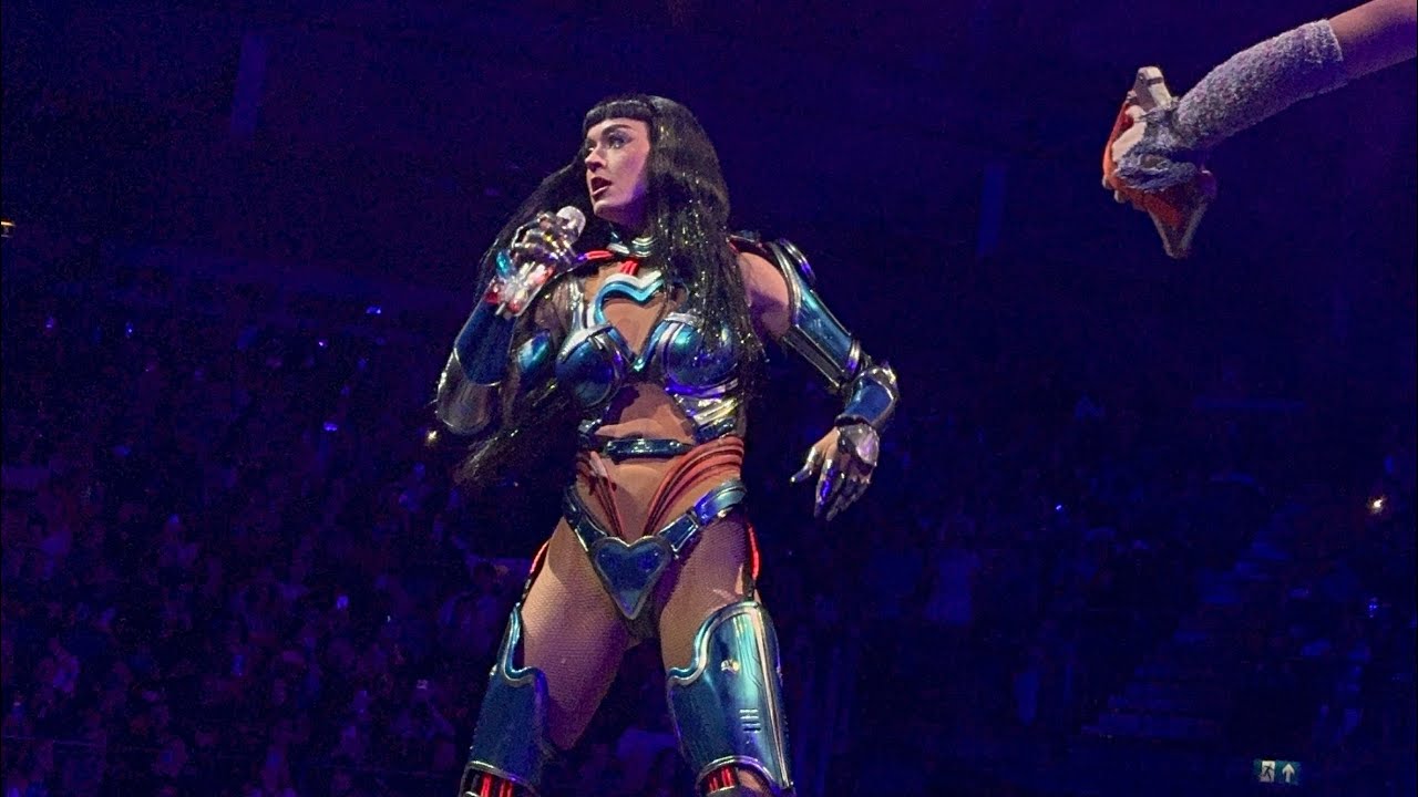 Katy Perry - Chained To The Rhythm live in London at The Lifetimes Tour 