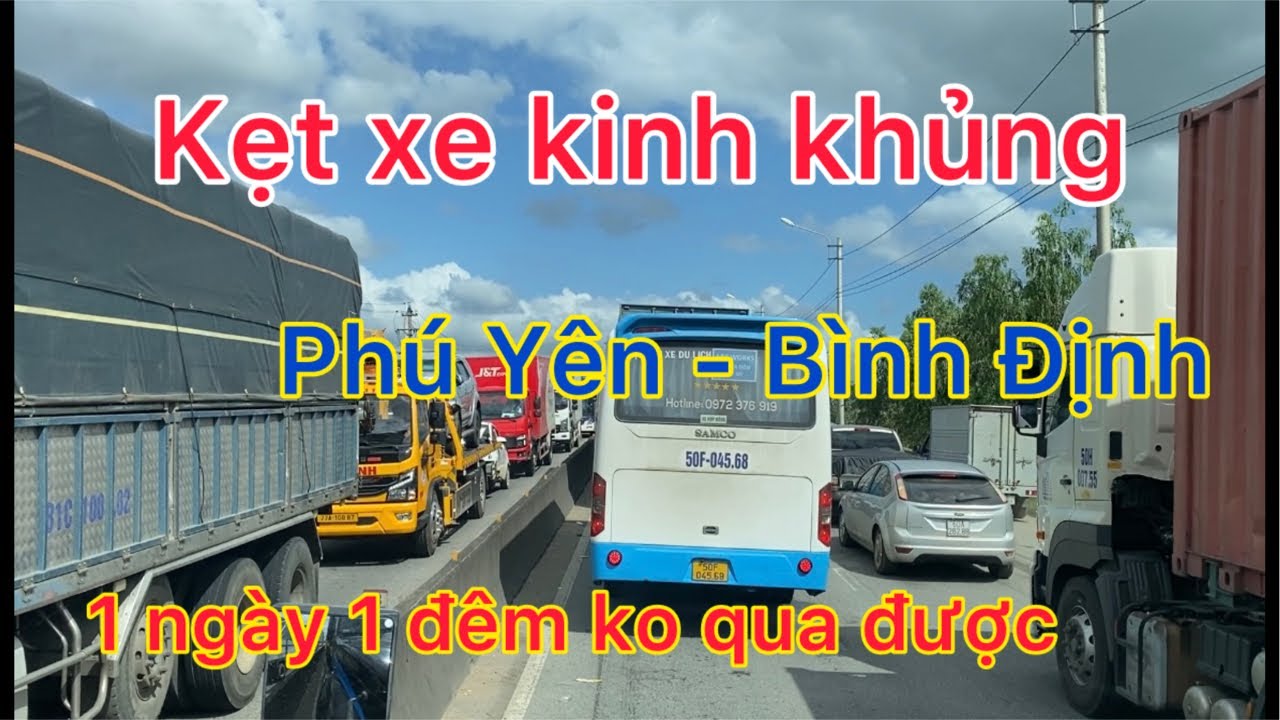 Đường về Miền Trung kẹt xe khủng khiếp