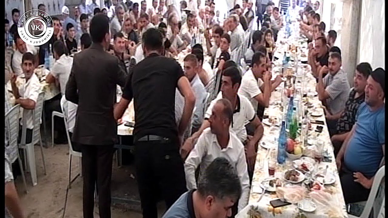 Toyda mikrafonsuz oxudu hamı alqışladı Kurdəmir Ərəbxana Toyu Vasif Kürdəmirli və Vilayət Ucarlı