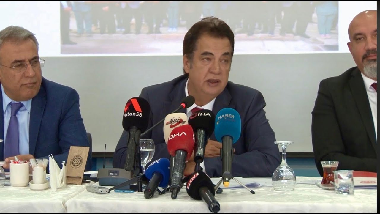 Cumhuriyet'in Kalbinde Bir Yıl: Değişim ve Gelişimin Hikayesi