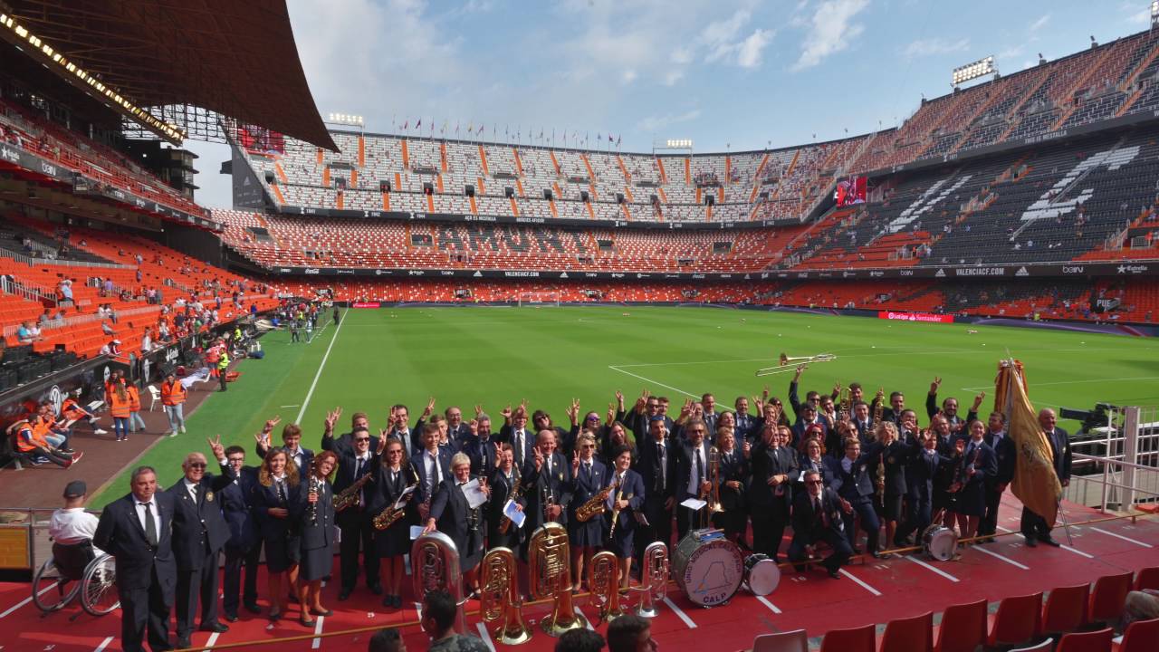 Banda de Calp a Mestalla (1 de 2)