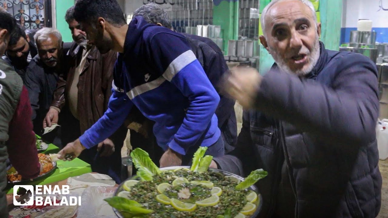 إدلب.. سهرات موسمية وأكلات شعبية في معاصر الزيتون