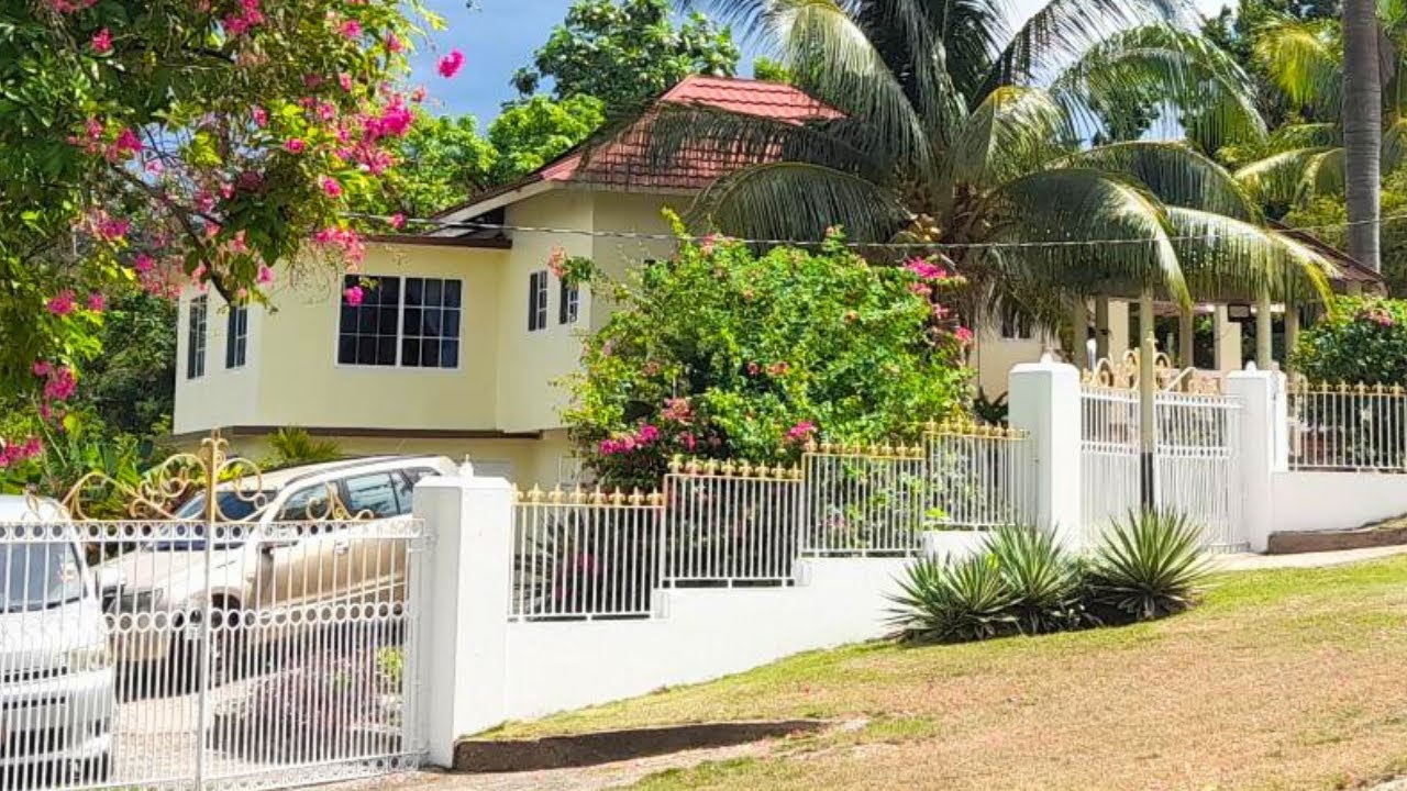 Panoramic Ocean Views 4 Bedroom 3 Bathroom House At Beverly, Runaway Bay, St Ann, Jamaica