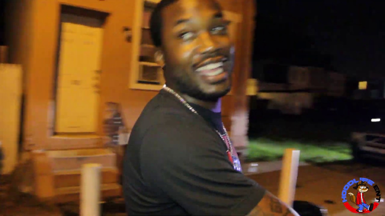 Meek Mill & NBA Star Dion Waiters in da HOOD #BikeLife #MeekMill