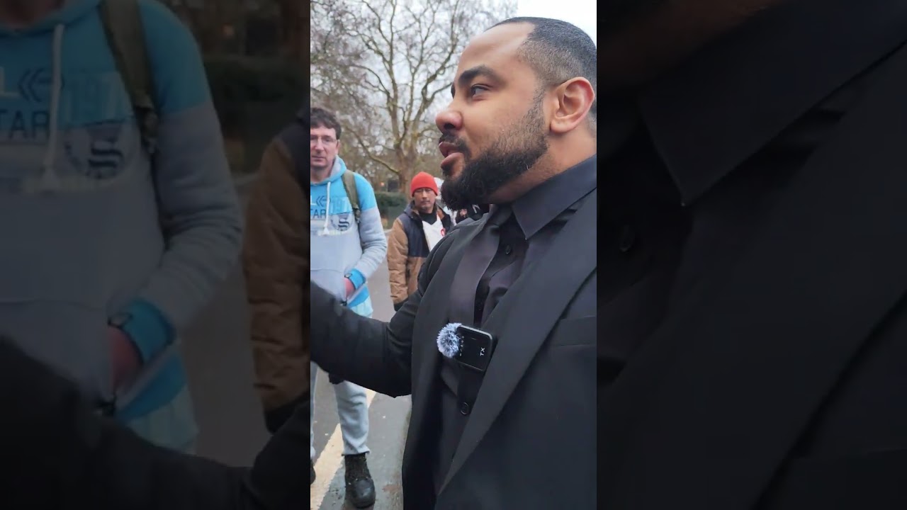 Shouting Jude's Flower of Age Panic Ritual! One Dawah | Speakers Corner