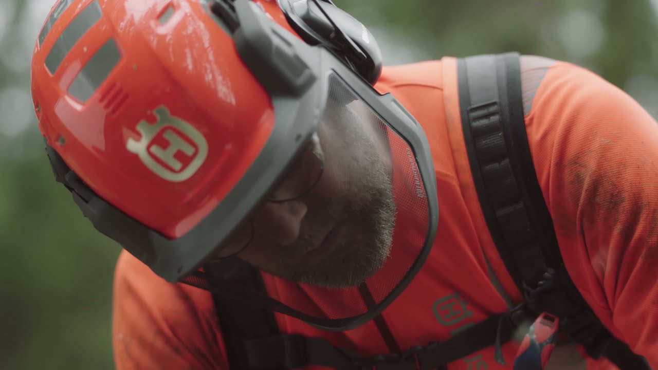 HUSQVARNA 592 XP&reg; AND 585