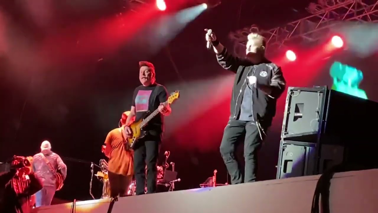 Rascal Flatts - Me And My Gang (live) Farewell | Concert | Music | Things to Do | Live