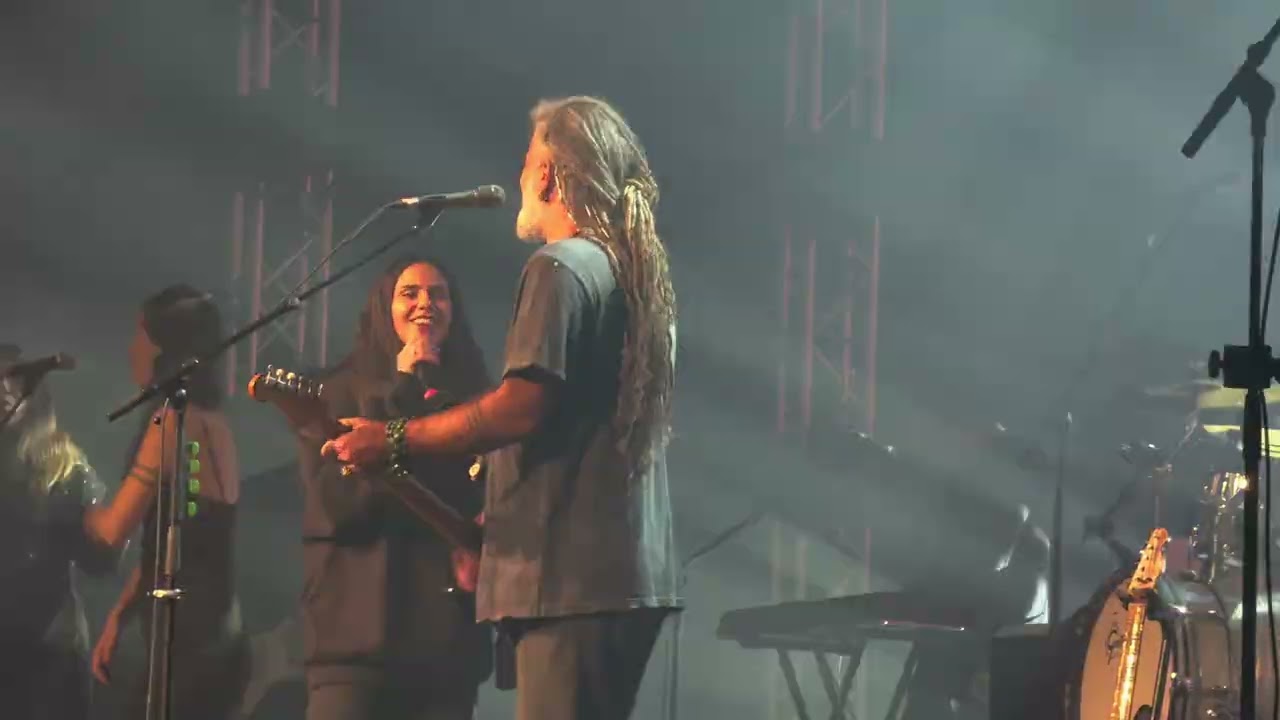 מוש בן ארי ויסמין מועלם - ואיך שלא (האנגר 11 ת״א - 27.12.25)