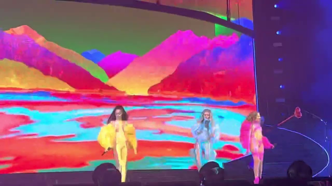 Little Mix Heartbreak Anthem - Confetti Tour Belfast 9th April