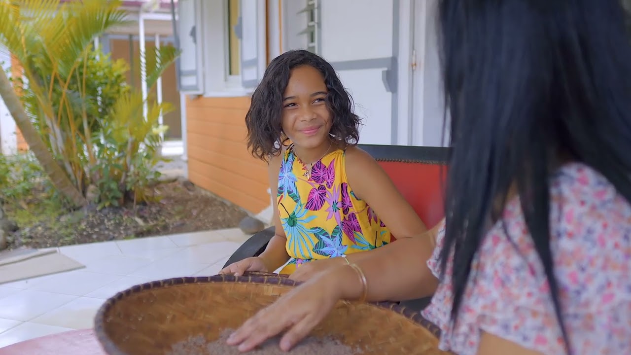Christy - Mon Zoli Fler (Clip Officiel)