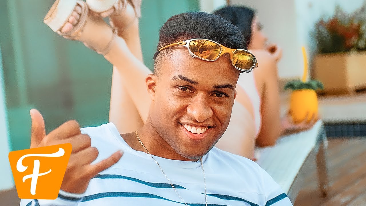 MC Dennin  - Vem Rebolando (Funk Explode)