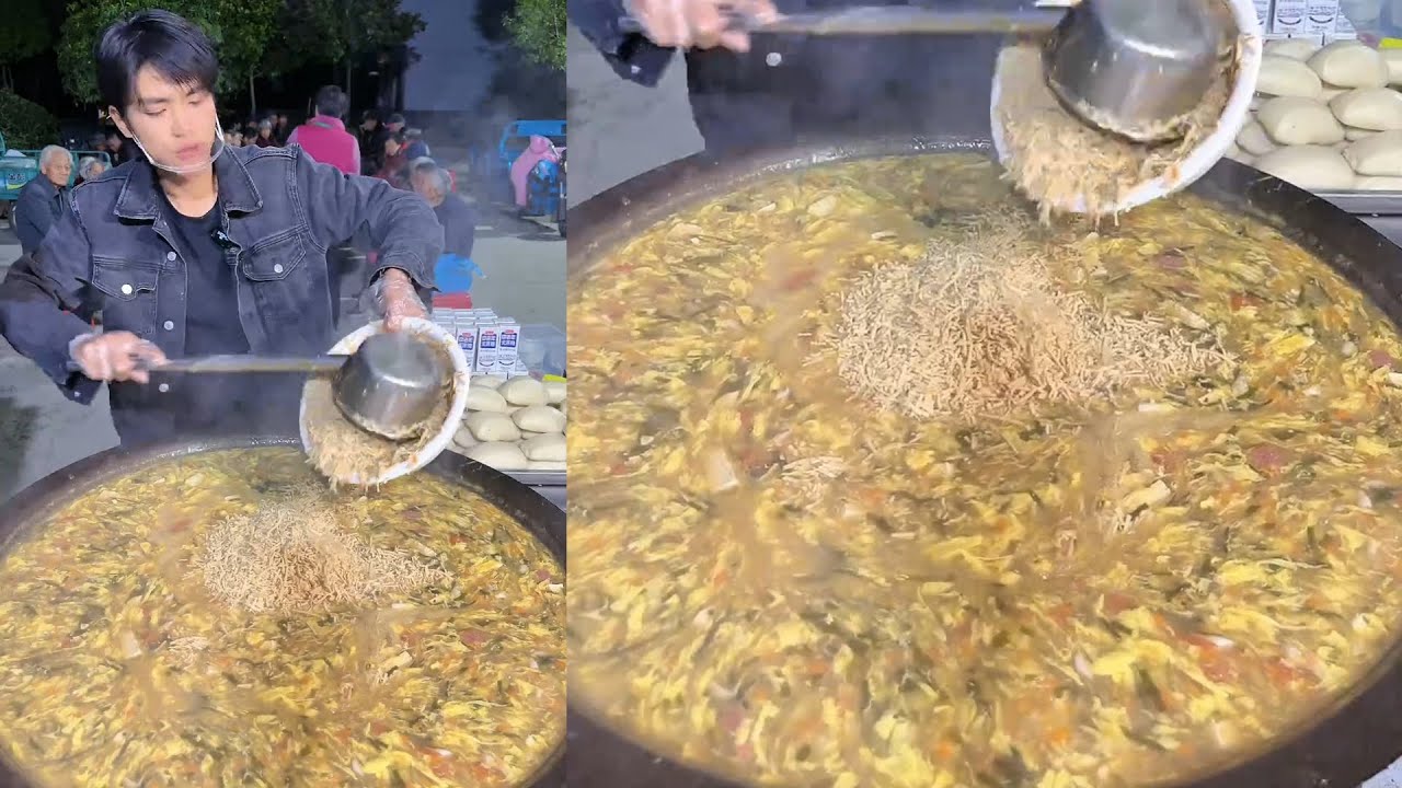 🥰A Handsome Guy Cook Free Meals / Food for the old on the Street in a Village