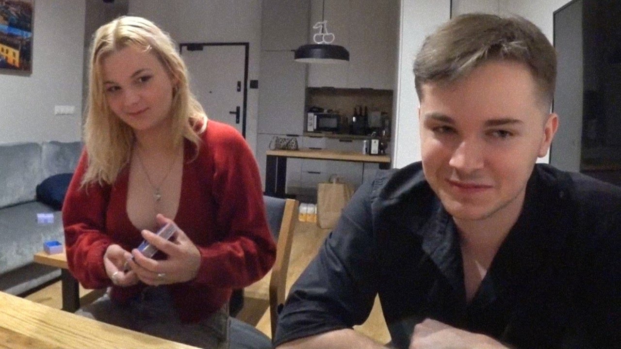 Pewna siebie dziewczyna z NIEMIEC - randka u ajemge1