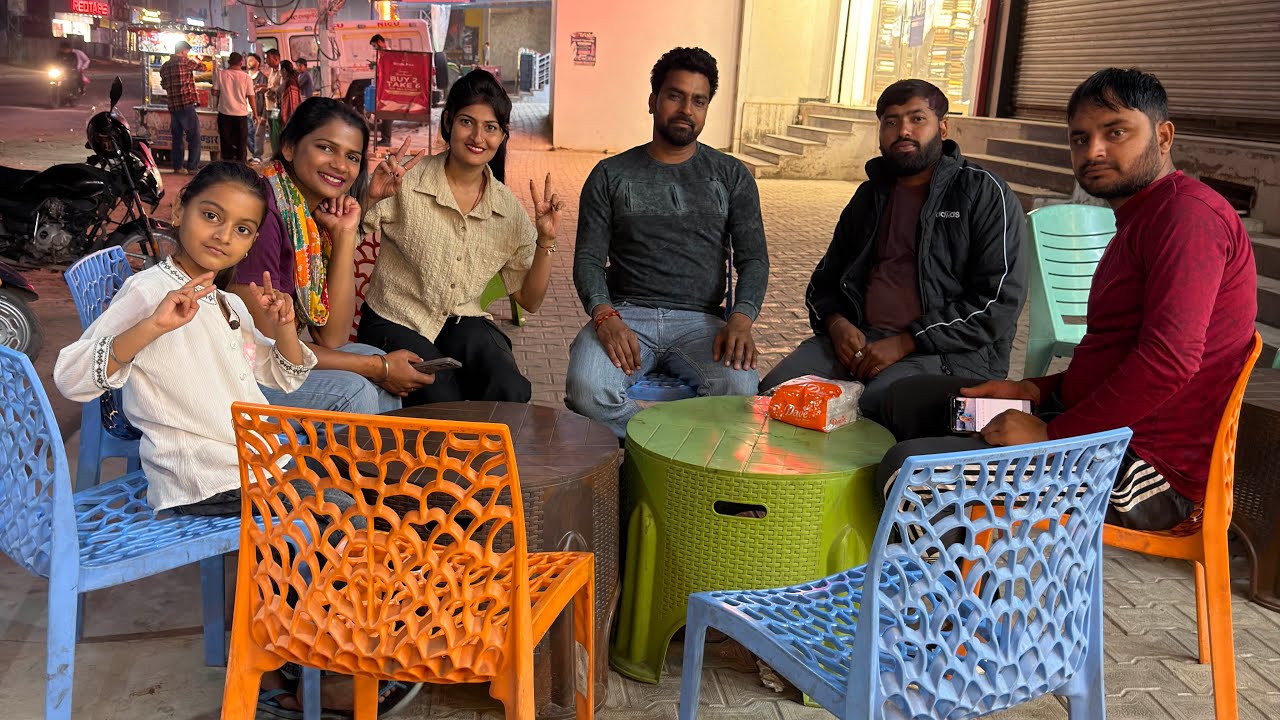 Aaj kon aaya shooting p dekho #tamannasingh #youtube #vlog #villagelife #viral #viralvideo 