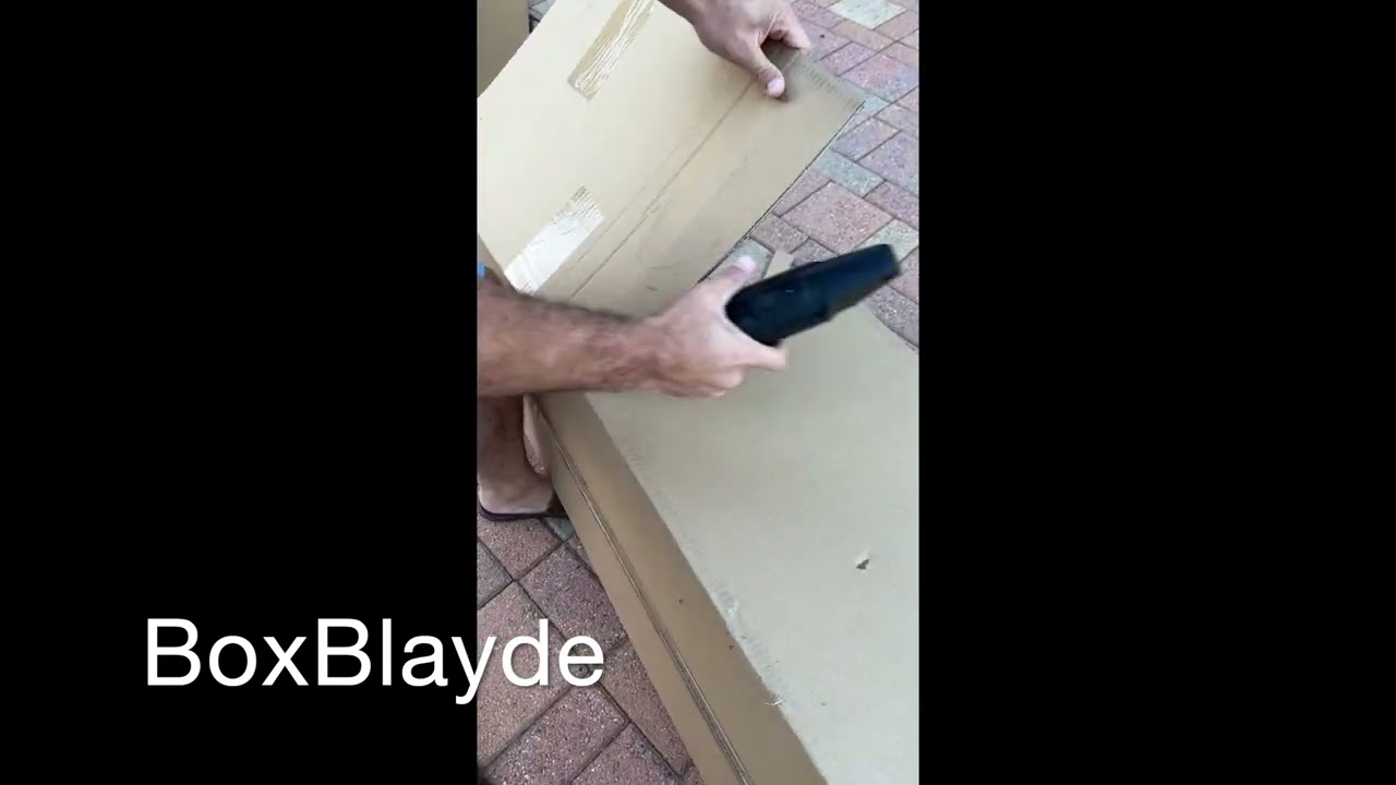 Manual vs BoxBlayde (Electric Box Cutter)
