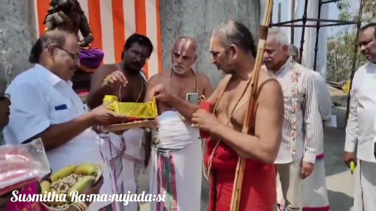 స్వామి వారి చే గ్రంథ ఆవిష్కరణ#ఆన్లైన్ క్లాసెస్#తెలుగు బేసిక్స్#శ్రీ విష్ణుసహస్రనామం#భగవద్గీత#రామానుజ