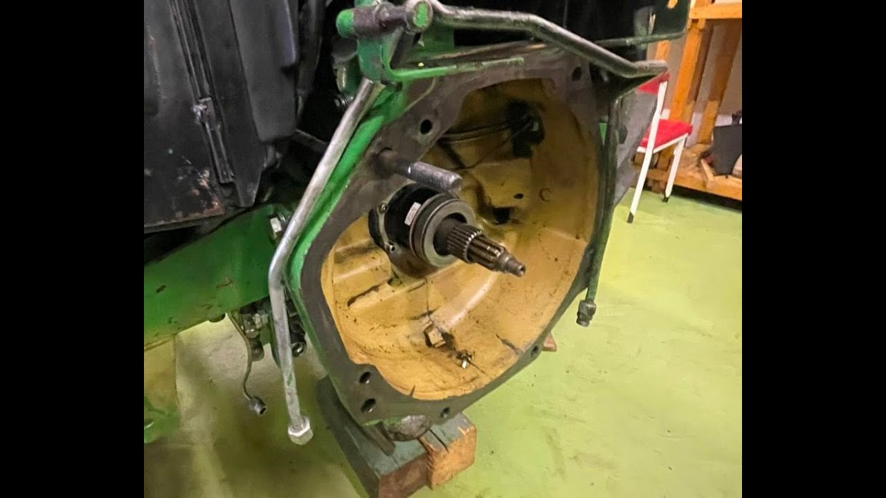 JOHN DEERE 2650 hidraulikus kinyomó csapágy.  