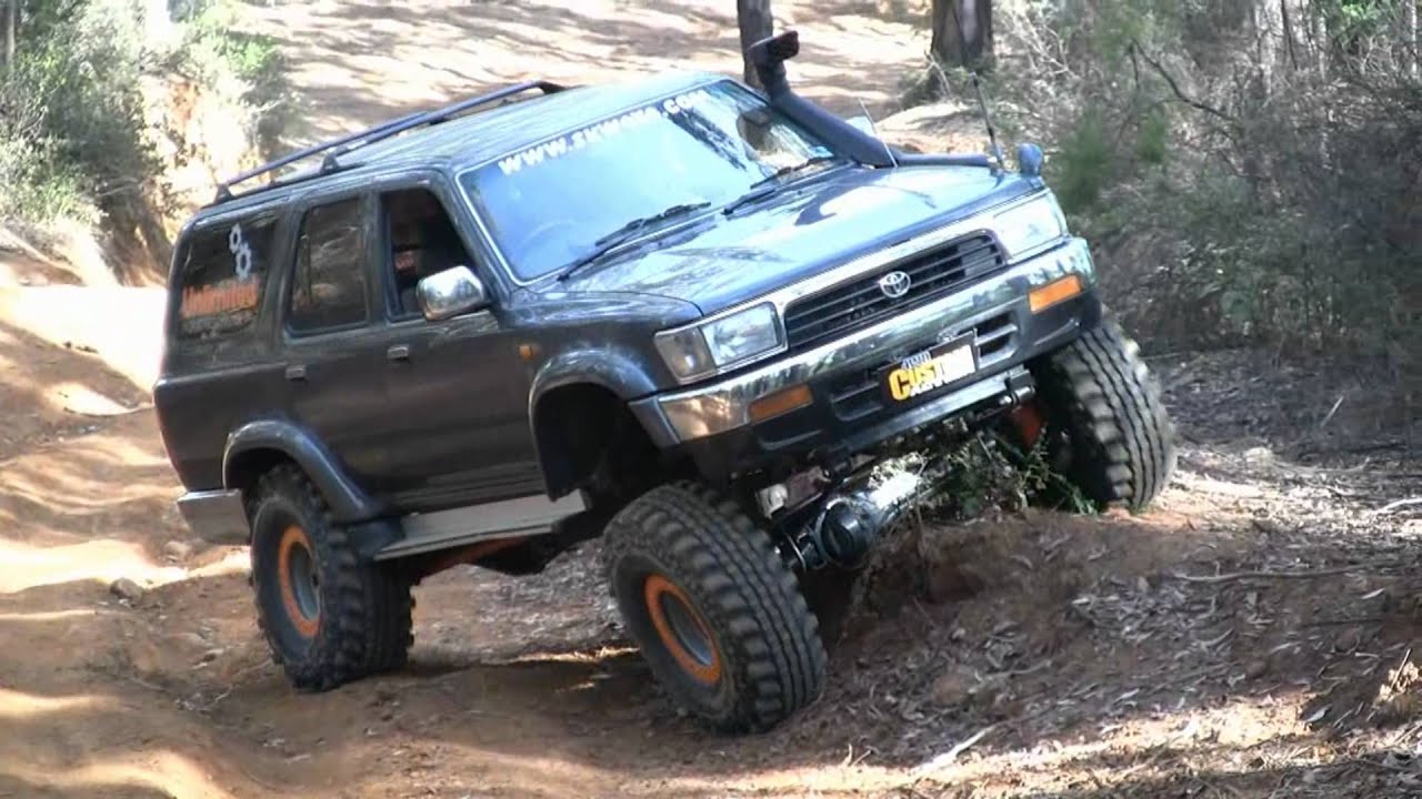 Hashmans SAS'ed Surf Gets 4WD Custom Action Photoshoot