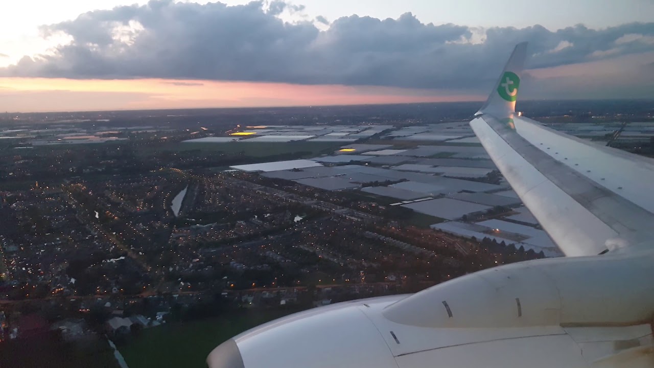 Transavia Boeing 737-700 landing at Rotterdam The Hague airport!