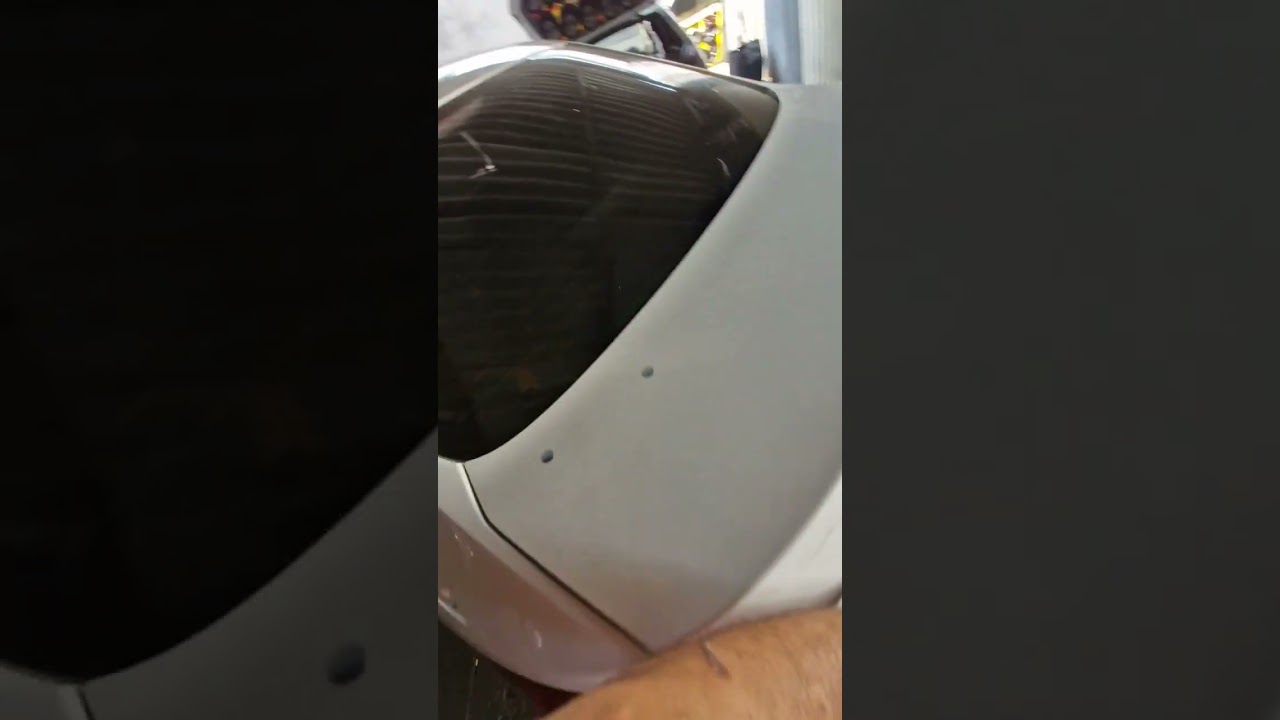 LUZ PORTA ABERTA  FORD KA DOS NOVO FIO ARREBENTADO NO PORTA MALAS #SOM #FORDKA #FIO #PORTA #ABERTA