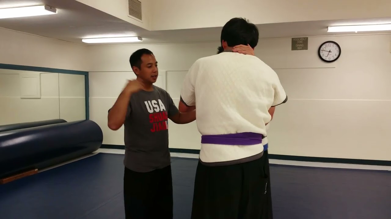 Shuai Jiao - Jacket Grip Control Fighting